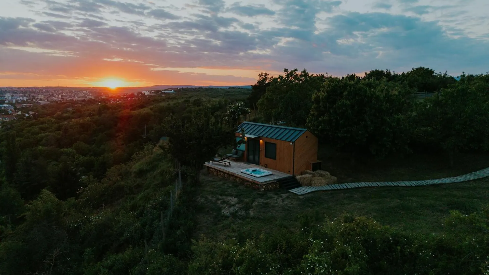 Feelmore Tiny House Eger Hongrie