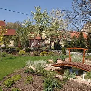 Aranykert Vendeghaz Gasthof